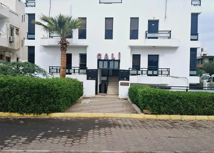Cali * Charm el-Cheikh